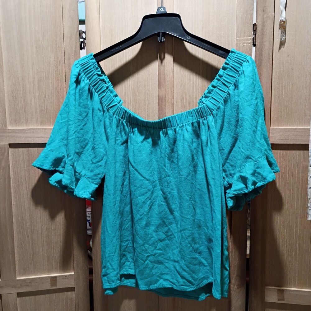 Umgee turquoise large top